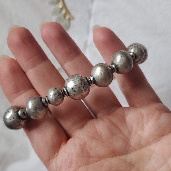 Stella and Dot bundle - 2 sets earrings, one bracelet:) - Picture 4 of 4